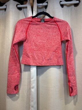 VS Pink Red Heathered Long-Sleeve Active Crop Top